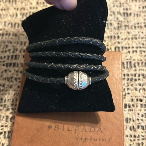 Silpada leather and sterling Bracelet - Picture 1 of 3